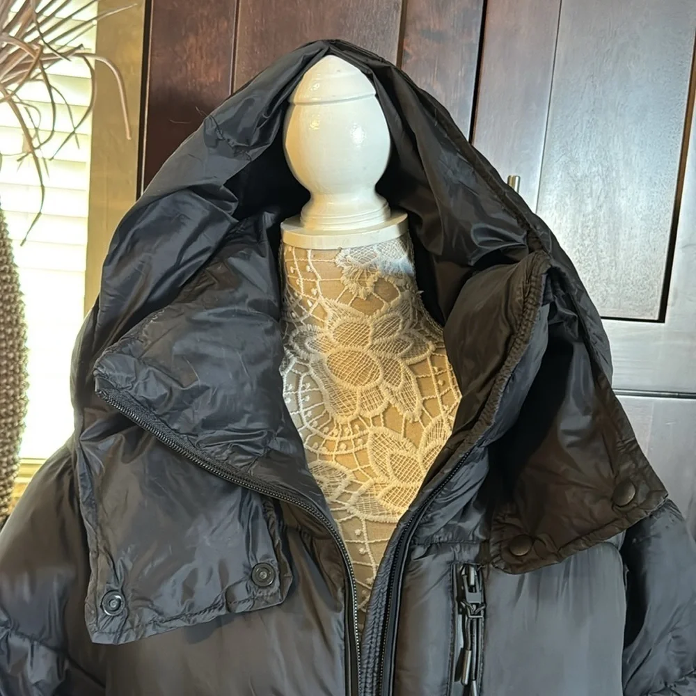 NEW With Tag Black Warm Puffer Jacket with Hood - Picture 14 of 17